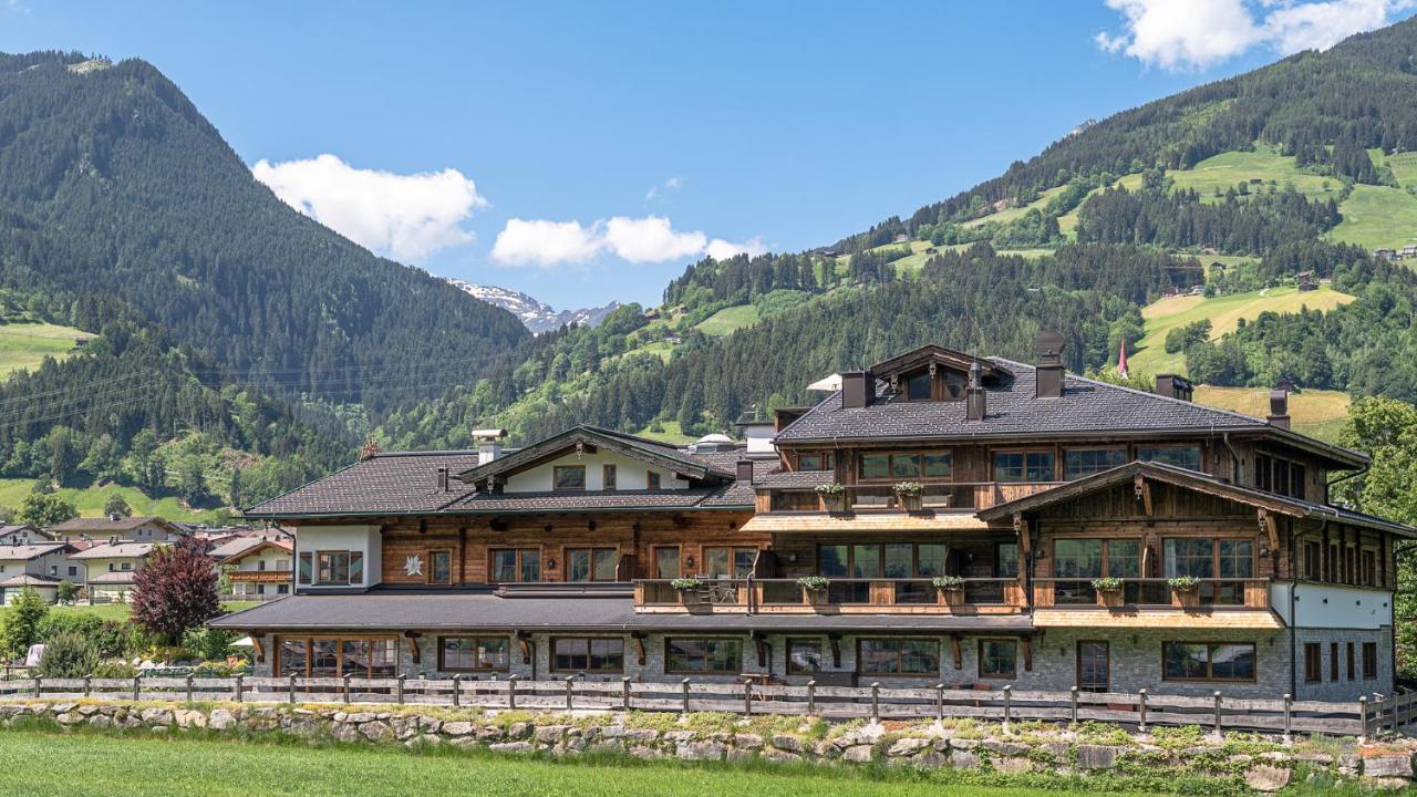 Aparthotel Stacherhof Fügen Exteriér fotografie